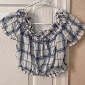 Off the Shoulder Crop Top